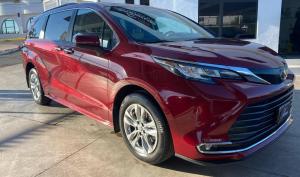 Toyota Sienna 2023