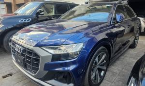 Audi Q8 S LINE 2019