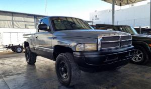 Dodge Ram 2500 Pick Up 1999