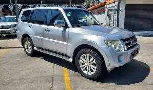 Mitsubishi Montero 2013