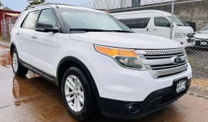 Ford EXPLORER XLT 2013