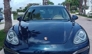 Porsche Cayenne 2012