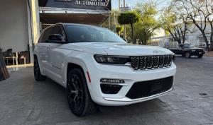 Jeep Grand Cherokee 2023