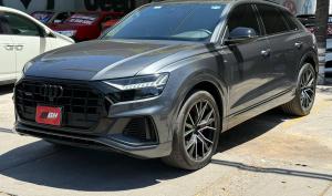 Audi Q8 S LINE 2023