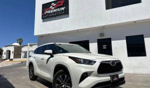 Toyota Highlander 2021