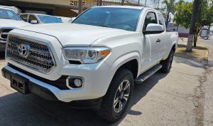 Toyota Tacoma 2017