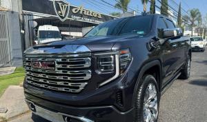 GMC Denali 2023