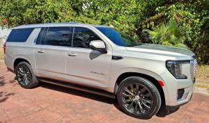 GMC Yukon 2023