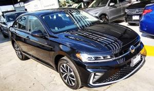 Volkswagen Jetta Comfortline Plus 2024