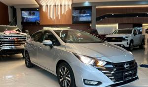 Nissan Versa Advance 2024
