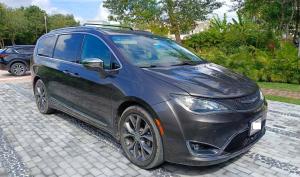 Chrysler Pacifica 2017