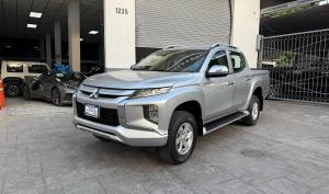 Mitsubishi L200 2021