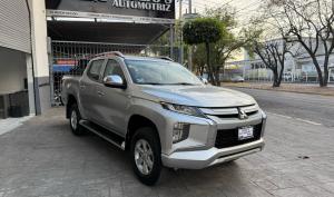 Mitsubishi L200 2021