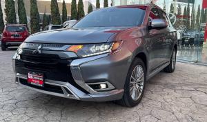 Mitsubishi Outlander 2020