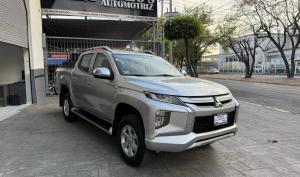 Mitsubishi L200 2021