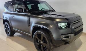 Land Rover Defender 2023