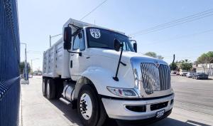 International 8000 2013