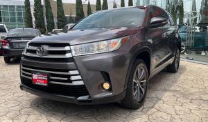Toyota Highlander 2017