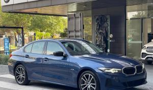 BMW 330 e 2023