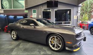 Dodge Challenger 2020