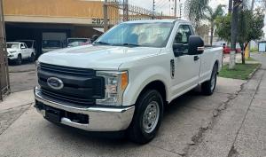Ford F-250 Pick Up 2017