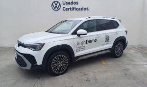 Volkswagen Taos 2025