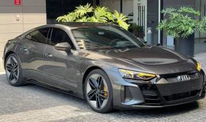 Audi e-tron 2022
