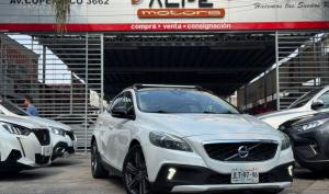 Volvo V40 2014