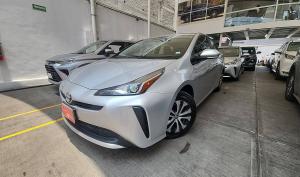 Toyota Prius 2021