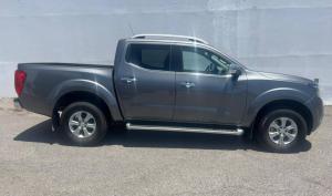 Nissan NP300 Frontier LE 4X4 2020