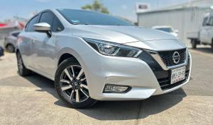 Nissan Versa 2020