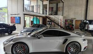 Porsche 911 Turbo 2023