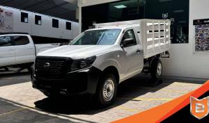 Nissan NP300 2024