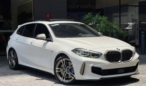 BMW M135i 2023