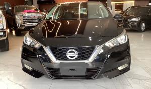 Nissan Versa Advance 2020