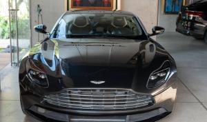Aston Martin DB11 2018