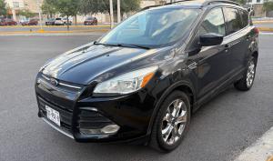 Ford ESCAPE SE I4 2014