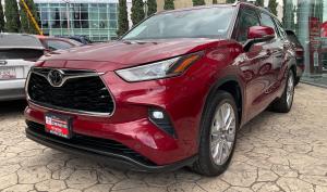 Toyota Highlander 2021
