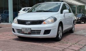 Nissan Tiida 2012