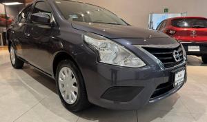 Nissan Versa Sense 2018