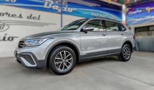 Volkswagen Tiguan Comfortline 5 asientos 2023
