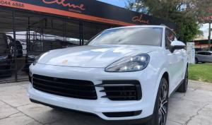 Porsche Cayenne 2022