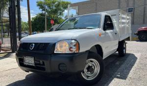 Nissan NP 300 2015