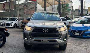 Toyota Hilux 2023