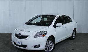 Toyota Yaris 2015