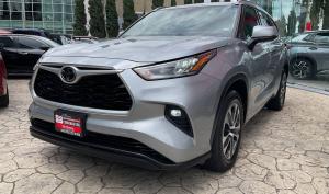 Toyota Highlander 2021