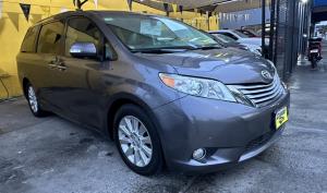 Toyota Sienna 2014