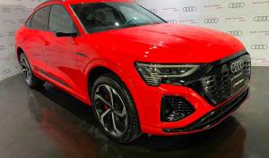 Audi Q8 HYBRID S-LINE 2024