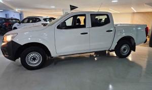 Nissan NP 300 2020
