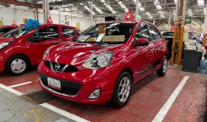 Nissan March 2016